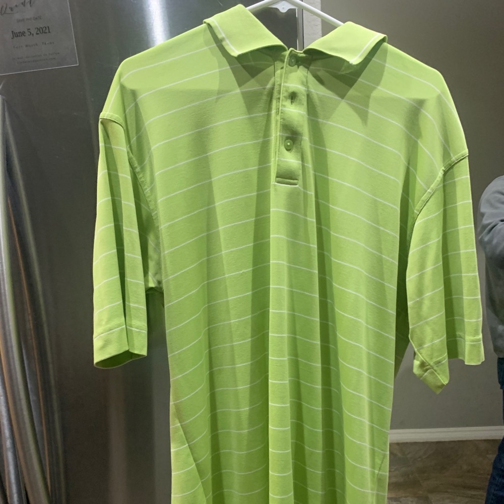 Cutter and buck golf shirt